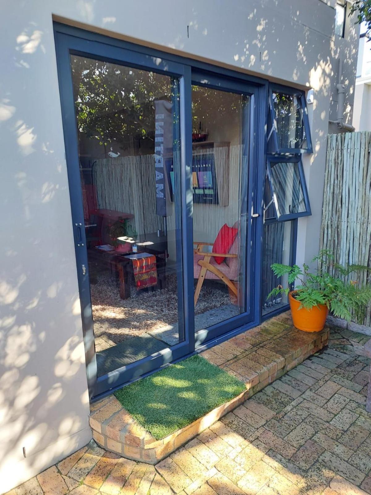 Karibu Self-Catering Accommodation Hermanus Exterior foto